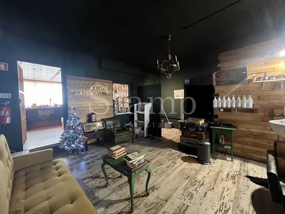 Loja para Venda em Algés, Linda-A-Velha e Cruz Quebrada-Dafundo Foto 9