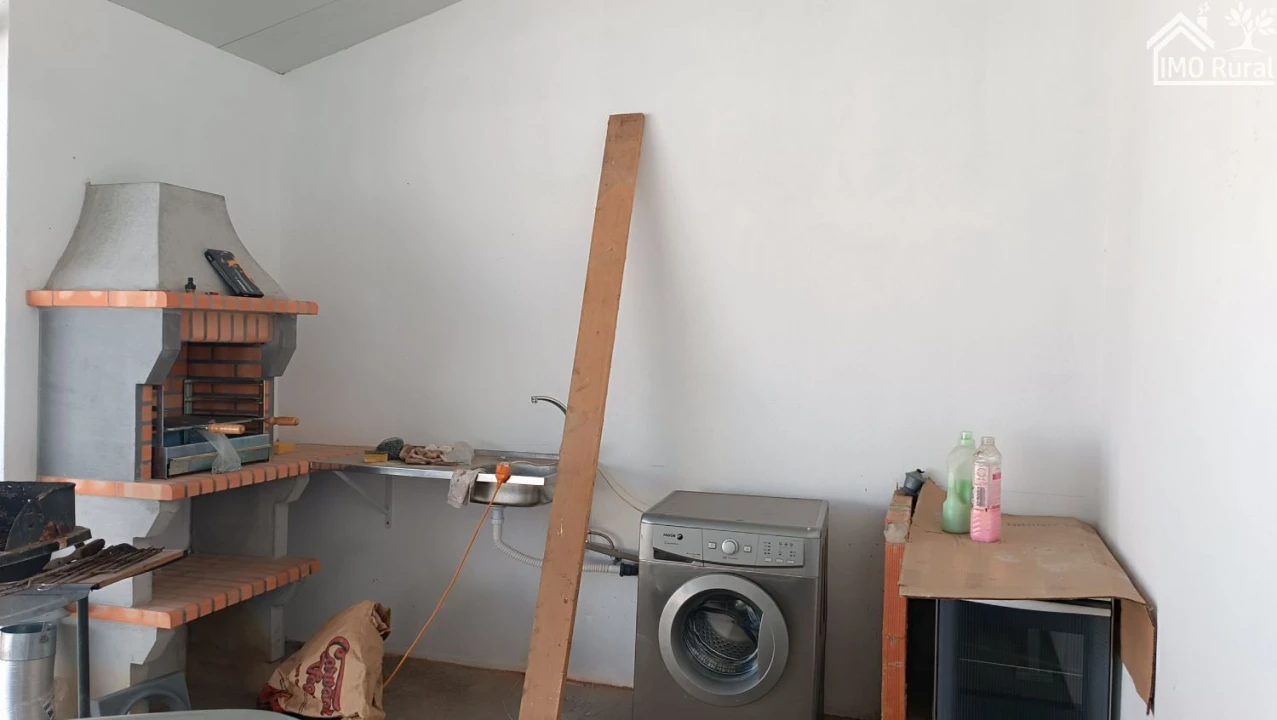 Moradia T2 para Venda em Vale de Cavalos Foto 31