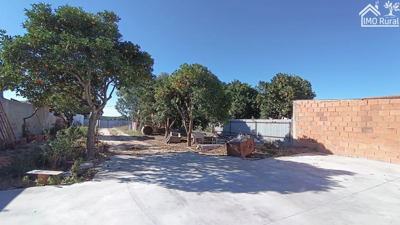 Moradia T2 para Venda em Vale de Cavalos Foto 22