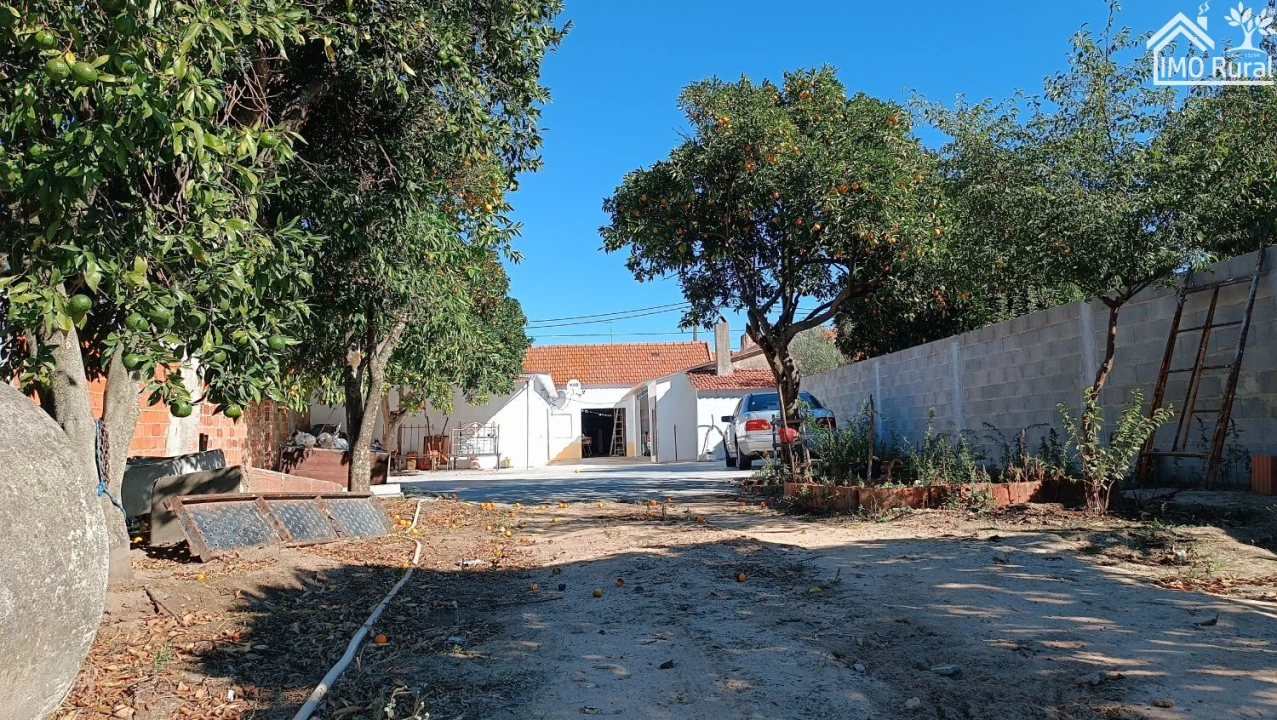 Moradia T2 para Venda em Vale de Cavalos Foto 29