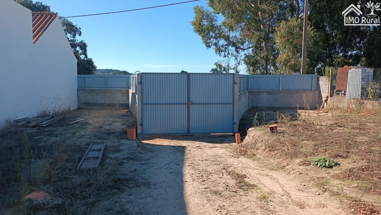 Moradia T2 para Venda em Vale de Cavalos Foto 39