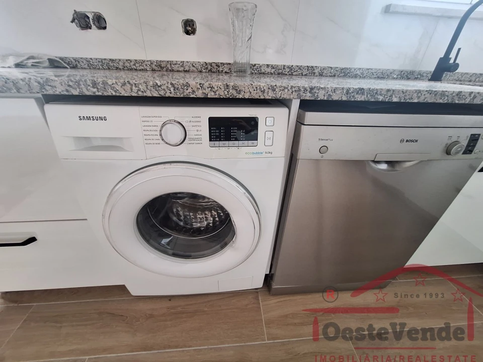 Moradia T2 para Venda em Vermelha Foto 4