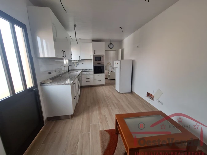 Moradia T2 para Venda em Vermelha Foto 7