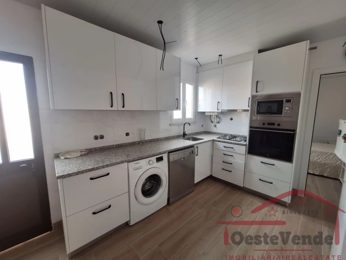 Moradia T2 para Venda em Vermelha Foto 1