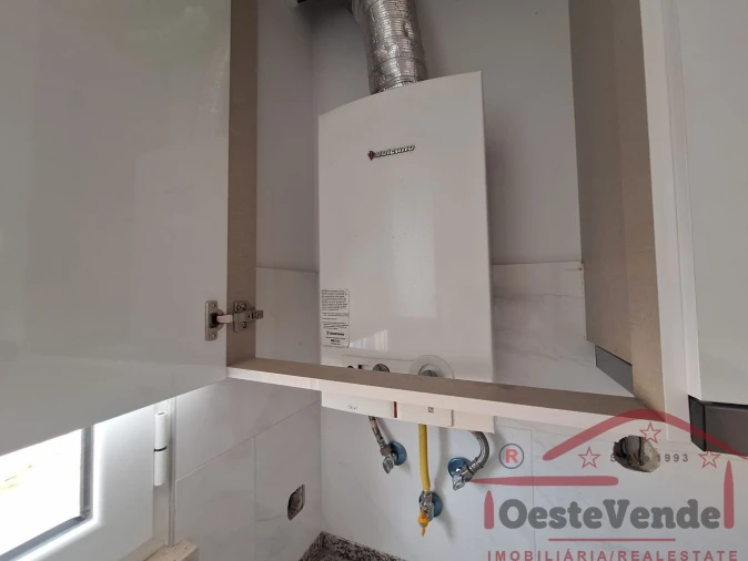 Moradia T2 para Venda em Vermelha Foto 6