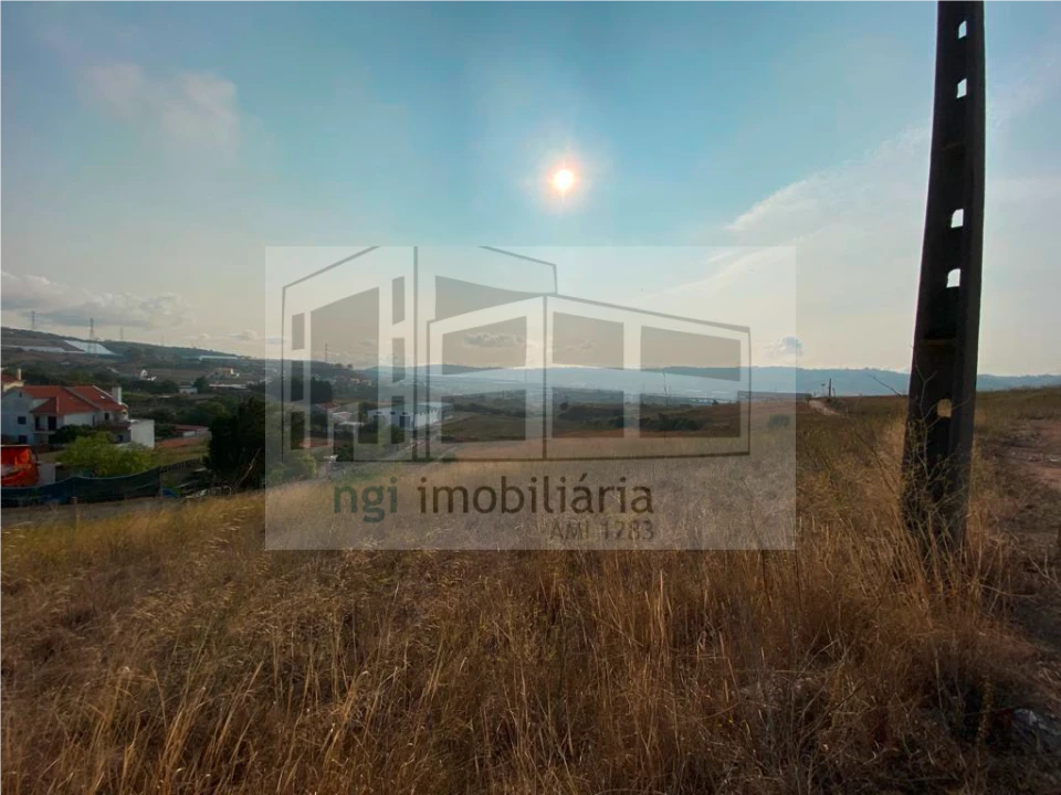 Terreno para Venda em Santo Antão e São Julião do Tojal Foto 6