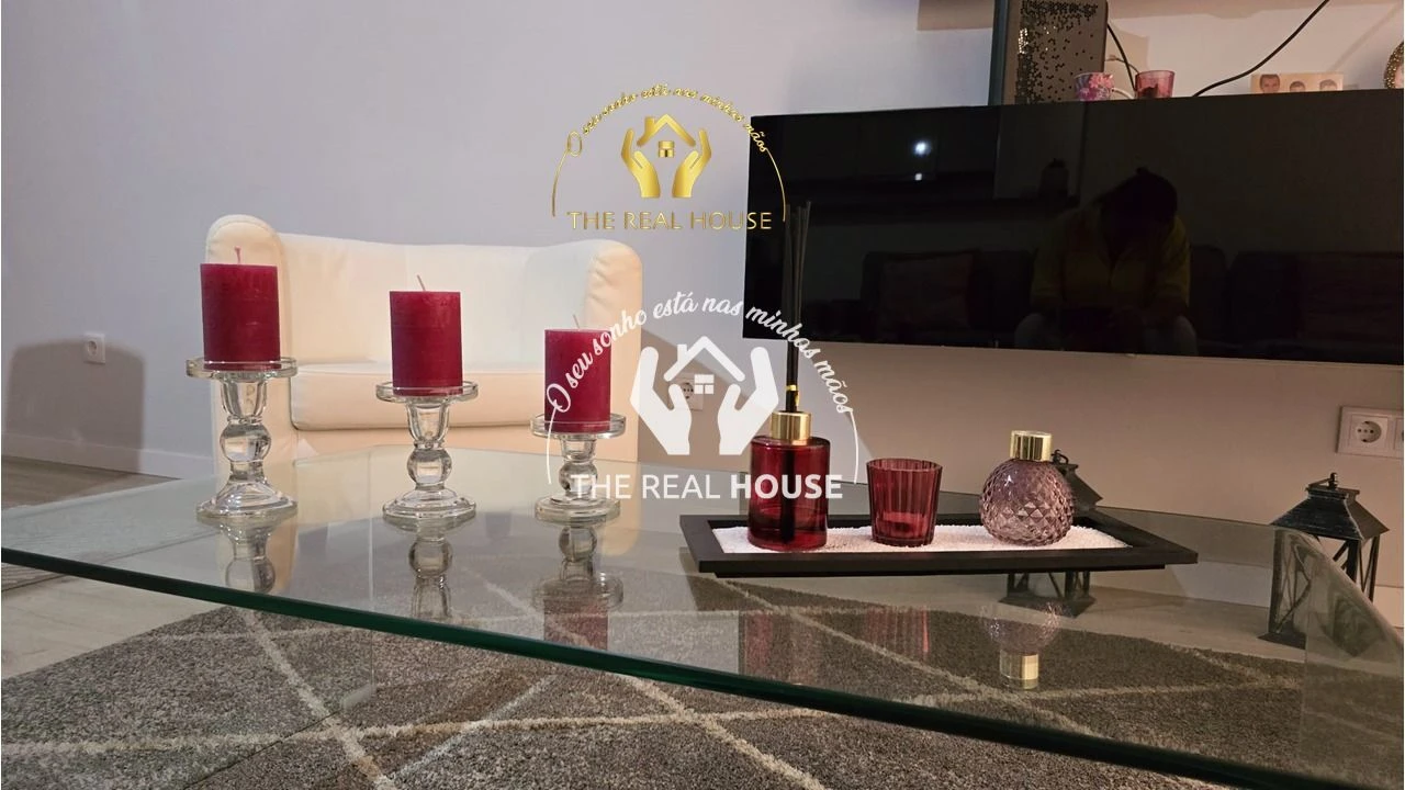 Apartamento T1 para Venda em Caniço Foto 9