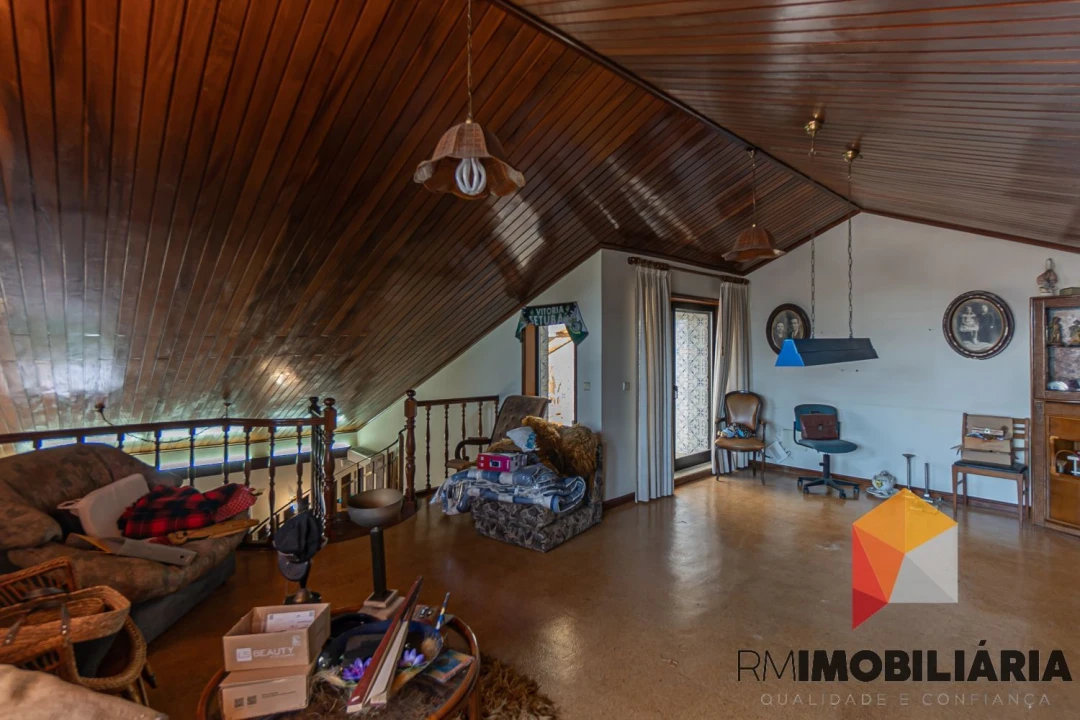 Moradia T3 para Venda em Mafamude e Vilar do Paraíso Foto 8