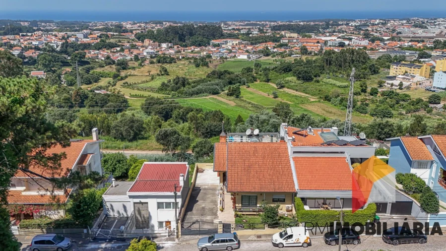 Moradia T3 para Venda em Mafamude e Vilar do Paraíso Foto 46