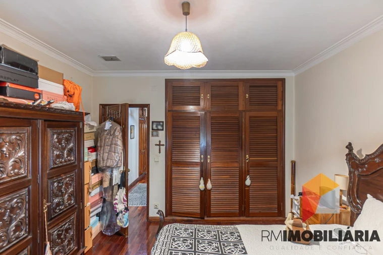 Moradia T3 para Venda em Mafamude e Vilar do Paraíso Foto 25