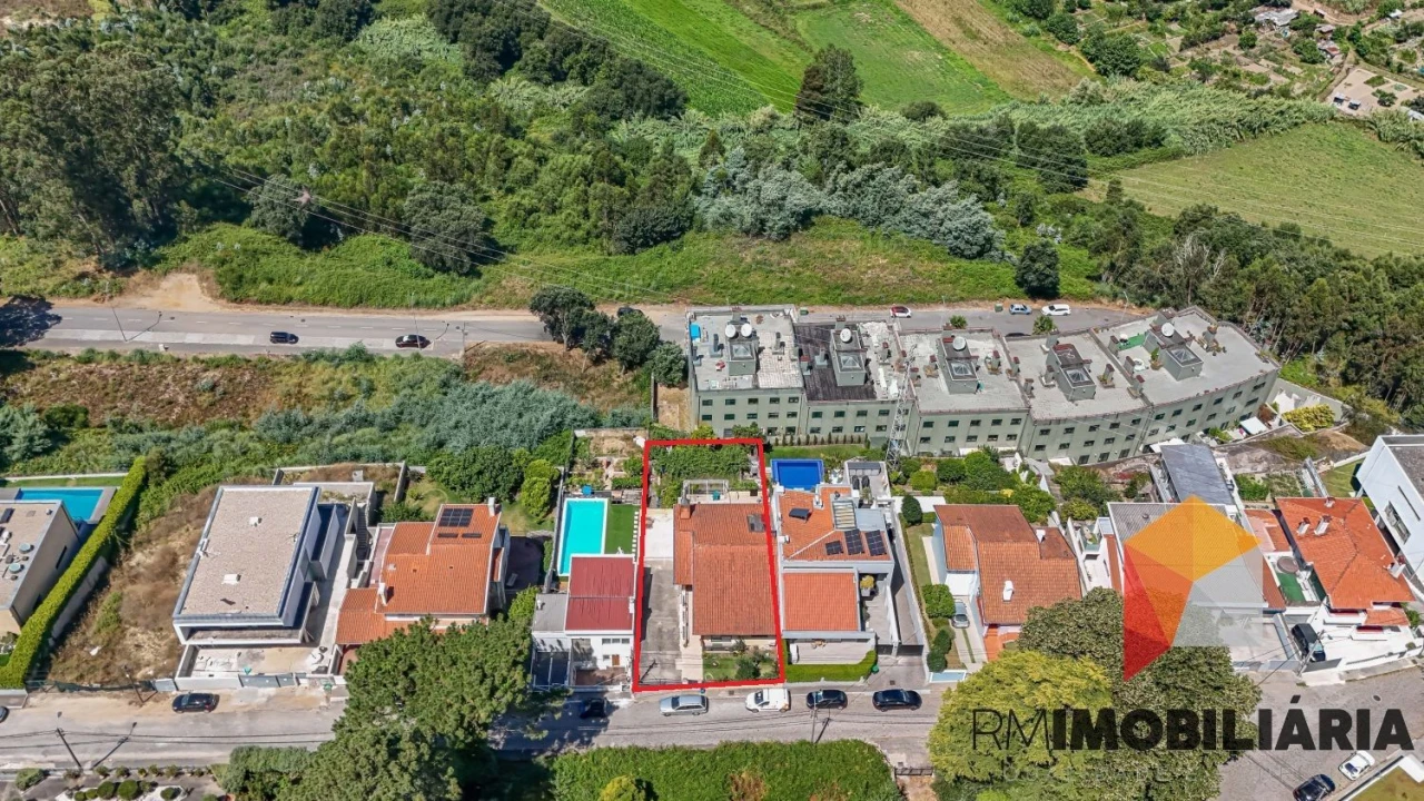 Moradia T3 para Venda em Mafamude e Vilar do Paraíso Foto 45