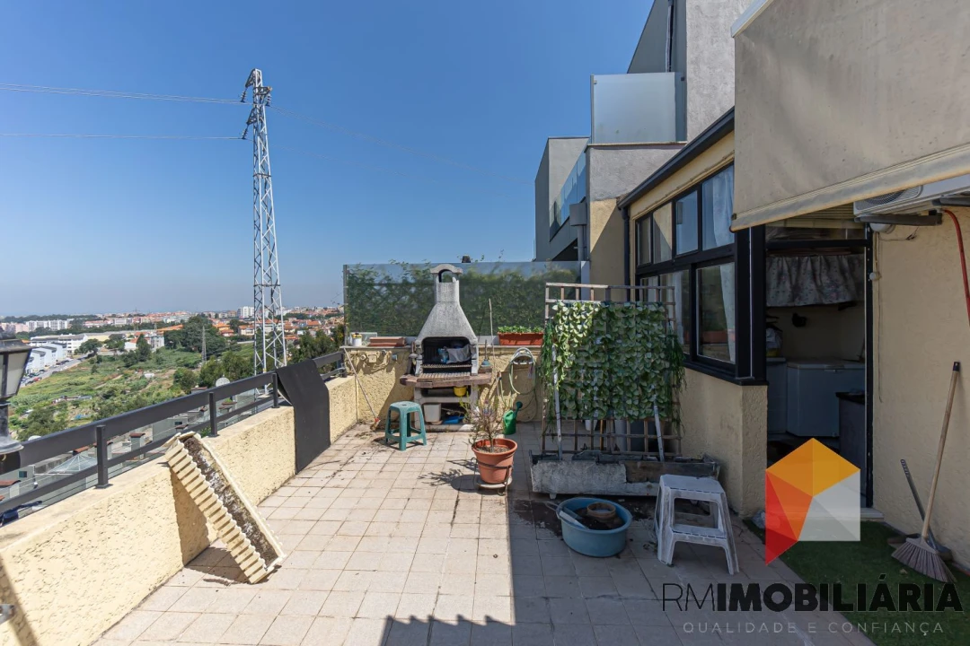 Moradia T3 para Venda em Mafamude e Vilar do Paraíso Foto 12