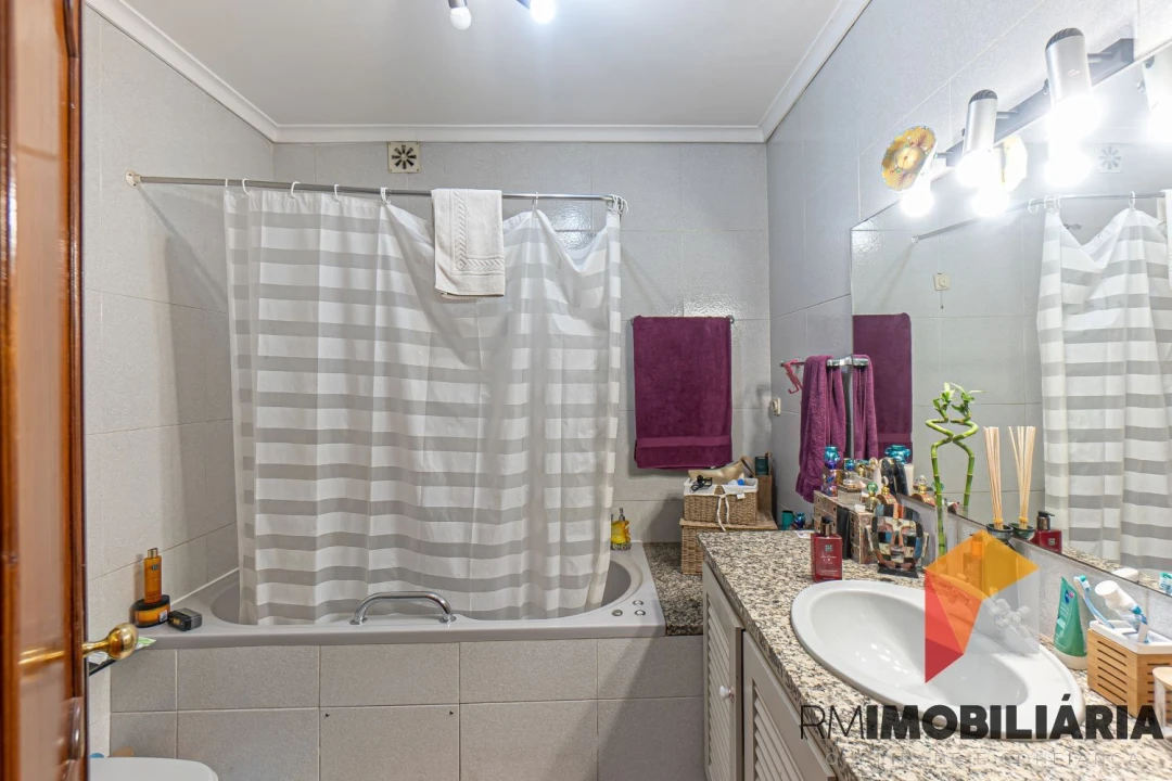 Moradia T3 para Venda em Mafamude e Vilar do Paraíso Foto 26