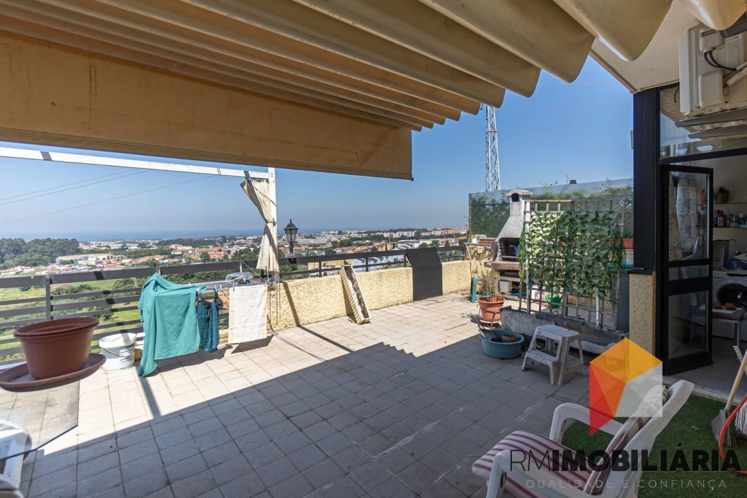 Moradia T3 para Venda em Mafamude e Vilar do Paraíso Foto 11