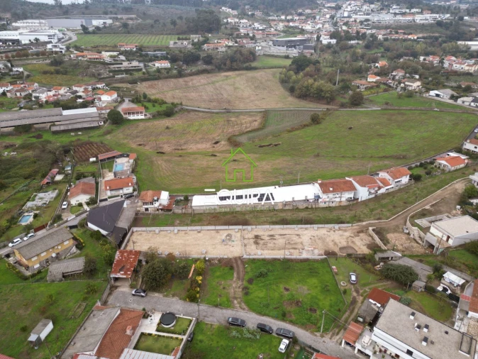 Terreno para Venda em Moreira de Conegos Foto 3