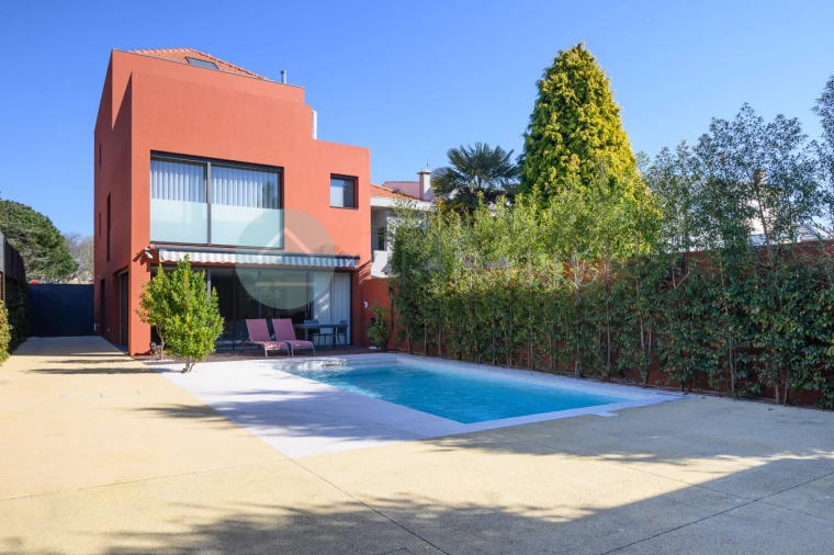 Moradia T4 para Venda em Aldoar, Foz do Douro e Nevogilde Foto 1