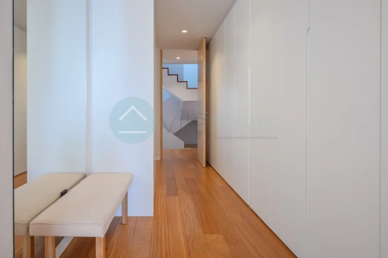 Moradia T4 para Venda em Aldoar, Foz do Douro e Nevogilde Foto 30