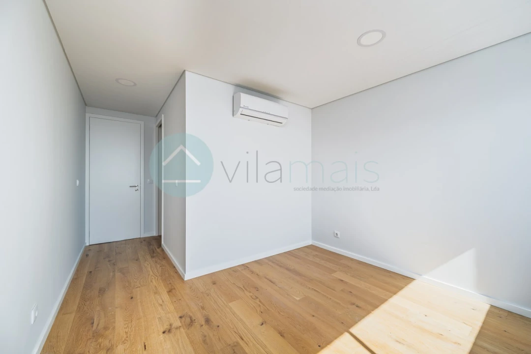 Apartamento T2 para Venda em Mafamude e Vilar do Paraíso Foto 10