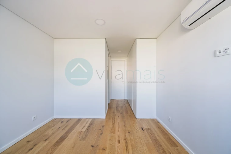 Apartamento T2 para Venda em Mafamude e Vilar do Paraíso Foto 16