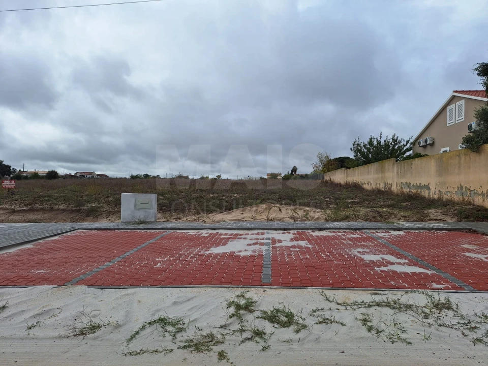Terreno para Venda em Salvaterra de Magos e Foros de Salvaterra Foto 2