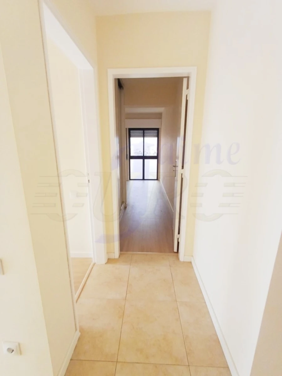 Apartamento T2 para Venda em Algueirão-Mem Martins Foto 8