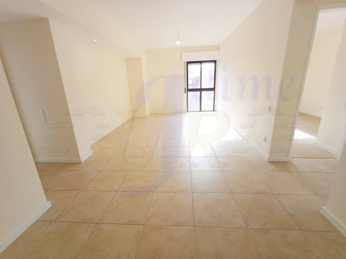 Apartamento T2 para Venda em Algueirão-Mem Martins Foto 1