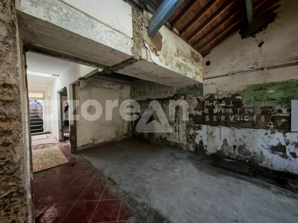 Moradia T2 para Venda em Ponta Delgada (São Pedro) Foto 15