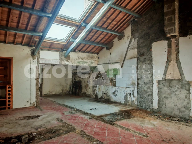 Moradia T2 para Venda em Ponta Delgada (São Pedro) Foto 13