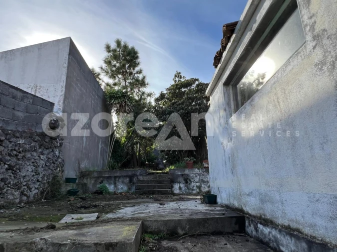 Moradia T2 para Venda em Ponta Delgada (São Pedro) Foto 32