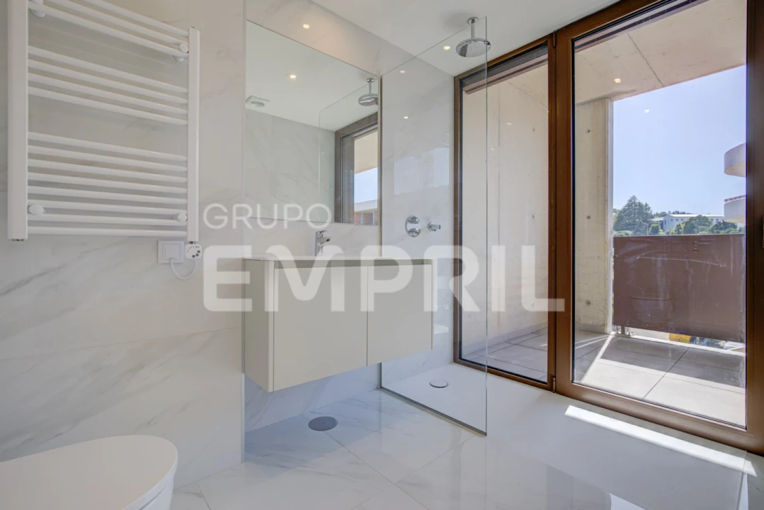 Apartamento T3 para Venda em Oliveira do Douro Foto 20