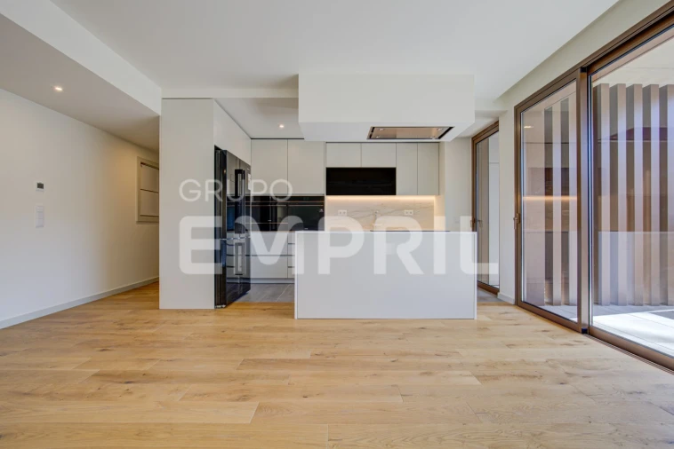 Apartamento T3 para Venda em Oliveira do Douro Foto 3