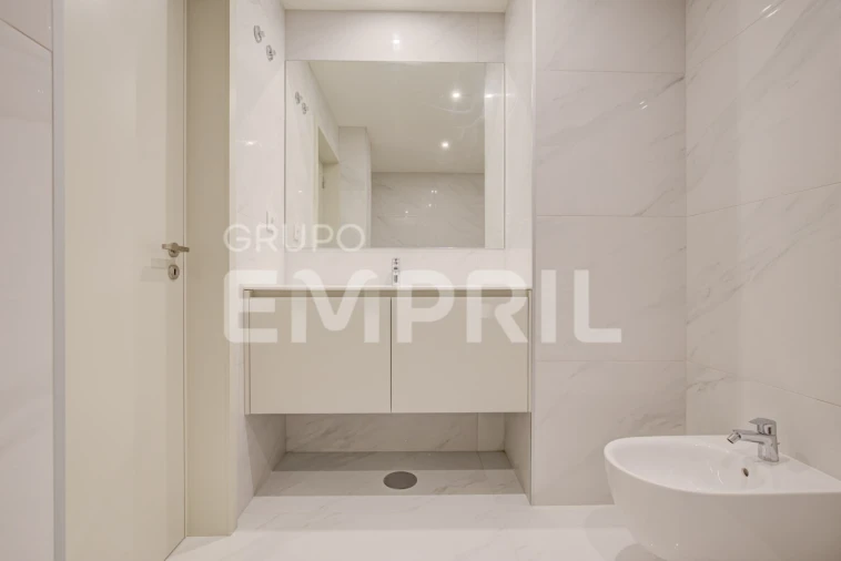 Apartamento T3 para Venda em Oliveira do Douro Foto 16