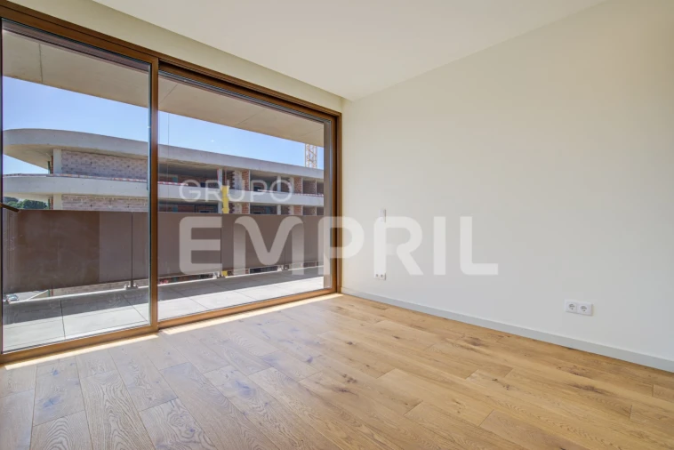 Apartamento T3 para Venda em Oliveira do Douro Foto 18