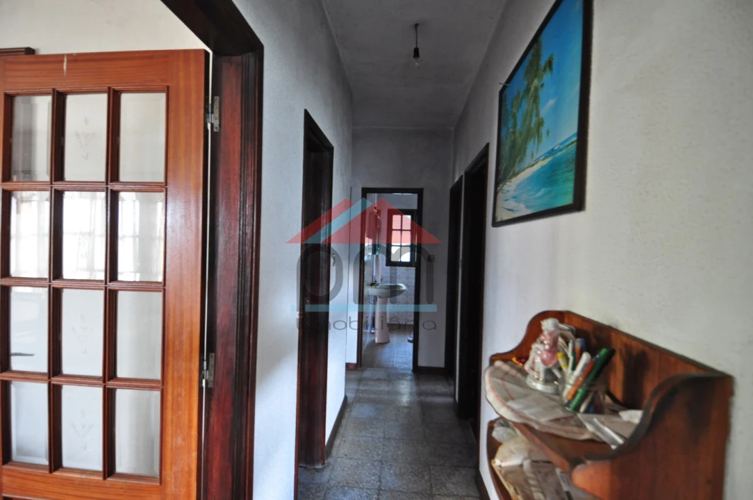 Moradia T5 para Venda em Podame Foto 7