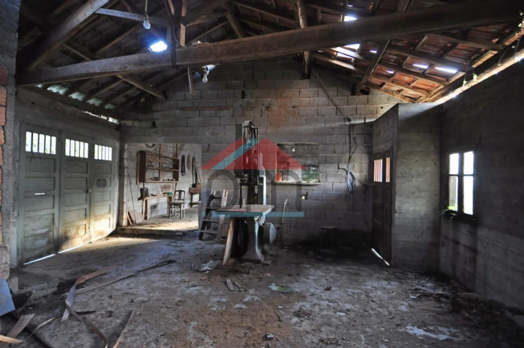 Moradia T5 para Venda em Podame Foto 16