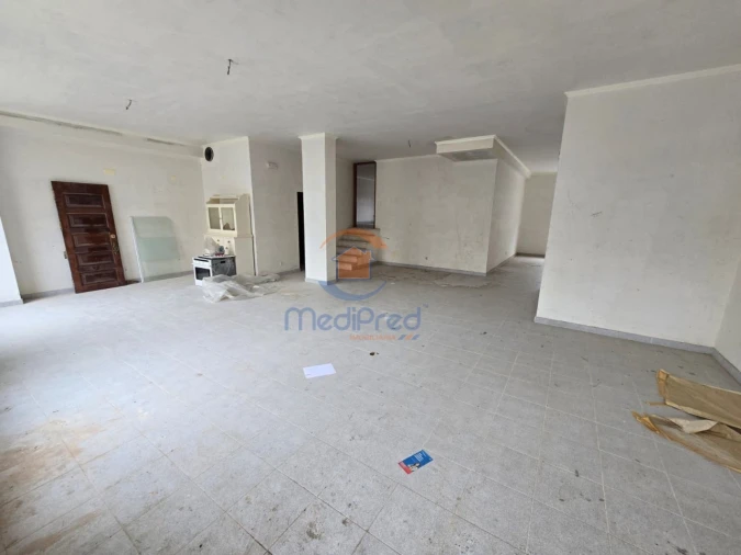 Loja para Venda em Ramada e Caneças Foto 3