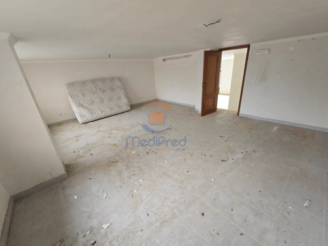 Loja para Venda em Ramada e Caneças Foto 7