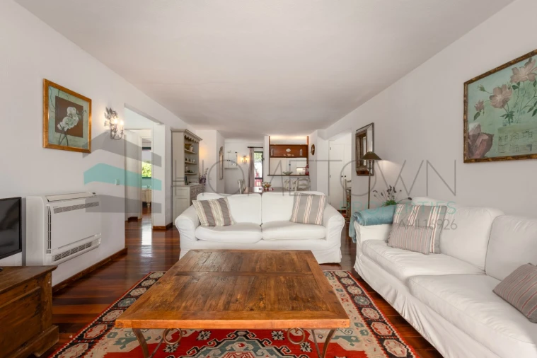 Apartamento T2 para Venda em Quarteira Foto 4