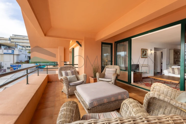 Apartamento T2 para Venda em Quarteira Foto 12