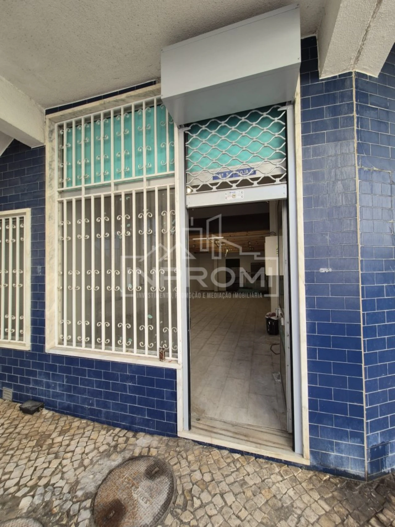 Loja para Venda em Loures Foto 11