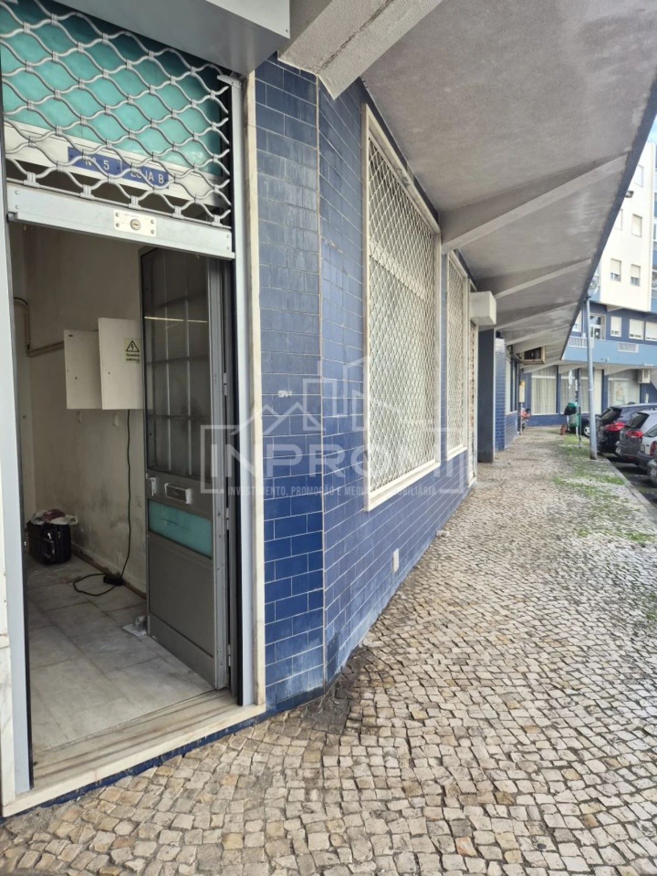 Loja para Venda em Loures Foto 13