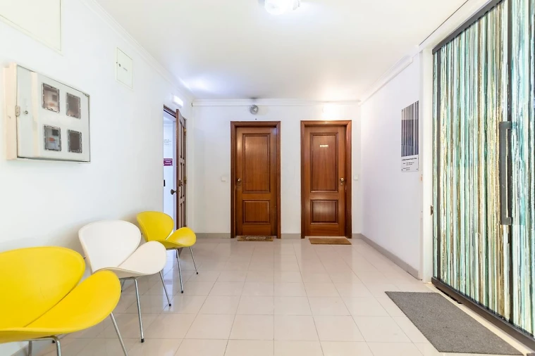 Loja para Arrendamento em Santa Maria, São Pedro e Matacães Foto 10