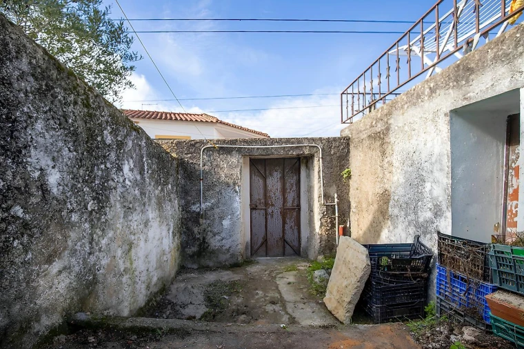Moradia T2 para Venda em Santa Maria, São Pedro e Matacães Foto 15