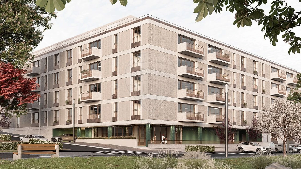 Apartamento T3 para Venda em Rio de Mouro Foto 11