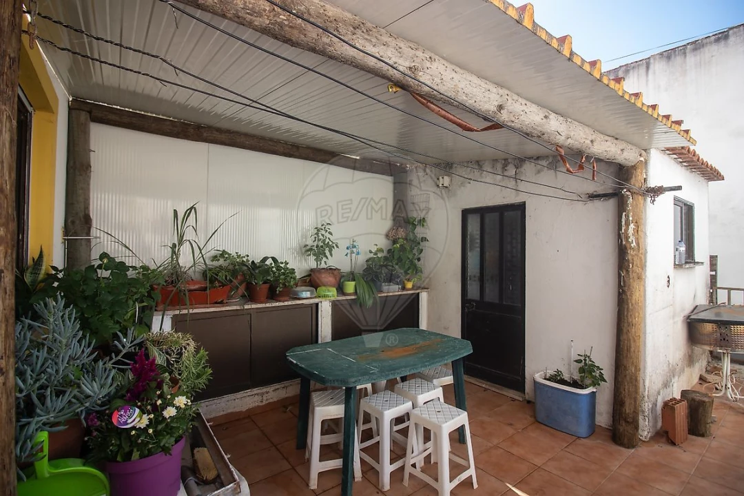 Moradia T2 para Venda em Aldeia Galega da Merceana e Aldeia Gavinha Foto 11