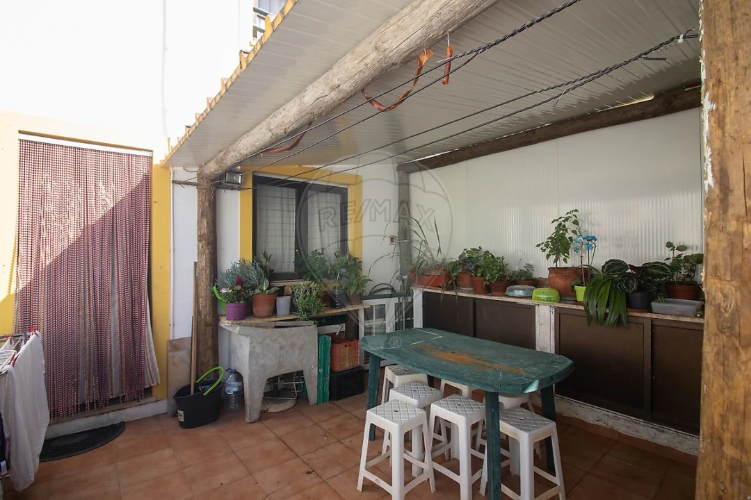 Moradia T2 para Venda em Aldeia Galega da Merceana e Aldeia Gavinha Foto 10