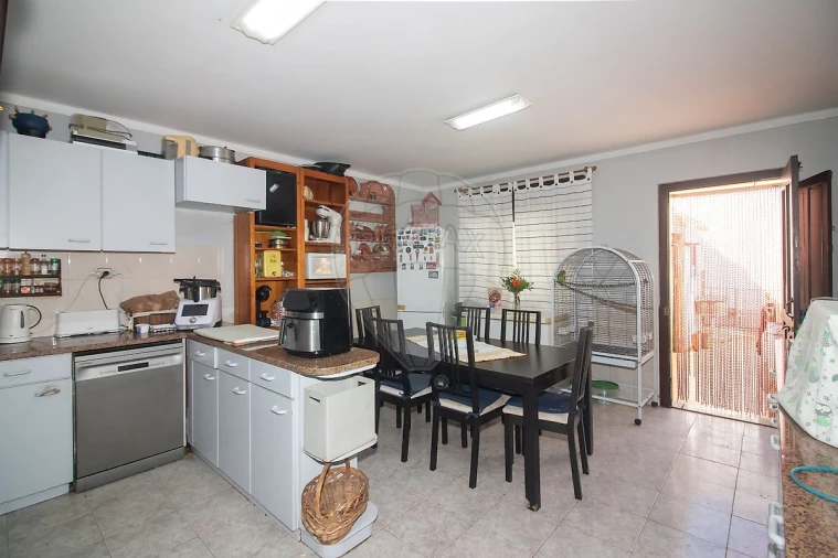 Moradia T2 para Venda em Aldeia Galega da Merceana e Aldeia Gavinha Foto 8