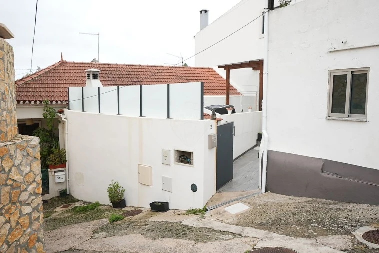 Moradia T3 para Venda em Santo Quintino Foto 23