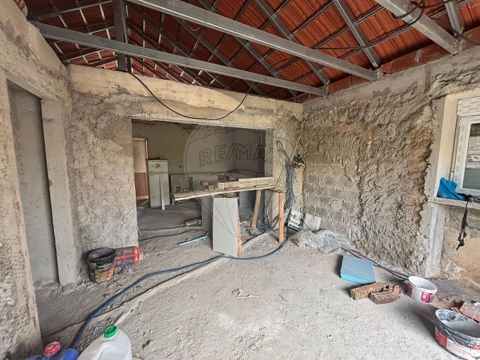 Moradia T3 para Venda em Vale do Paraiso Foto 8