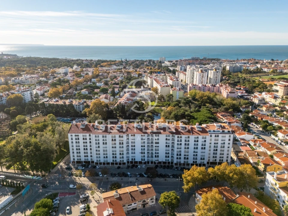 Apartamento T3 para Venda em Carcavelos e Parede Foto 23
